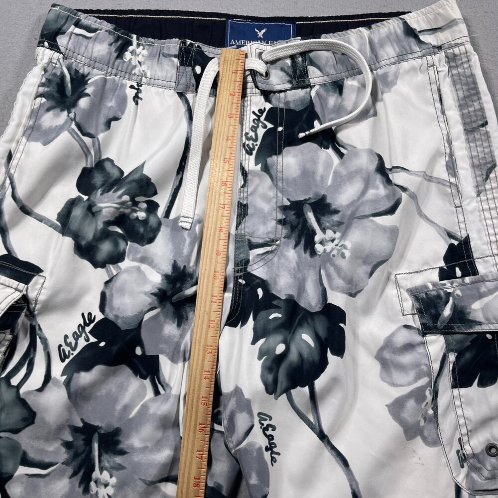 American Eagle Outfitters Floral Swim Trunks Mens Large White Gray Cargo - Picture 5 of 12